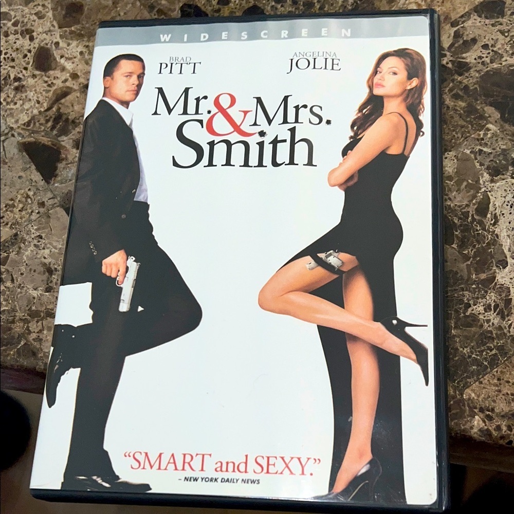 Mr. & Mrs. Smith DVD
